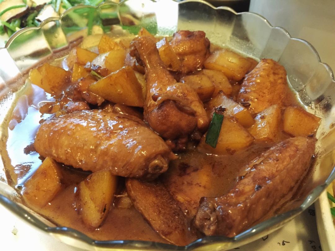 土豆炖鸡翅（快手零失败）