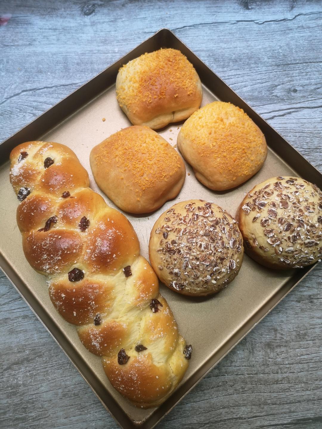 软乎乎的波兰种酸奶汉堡胚