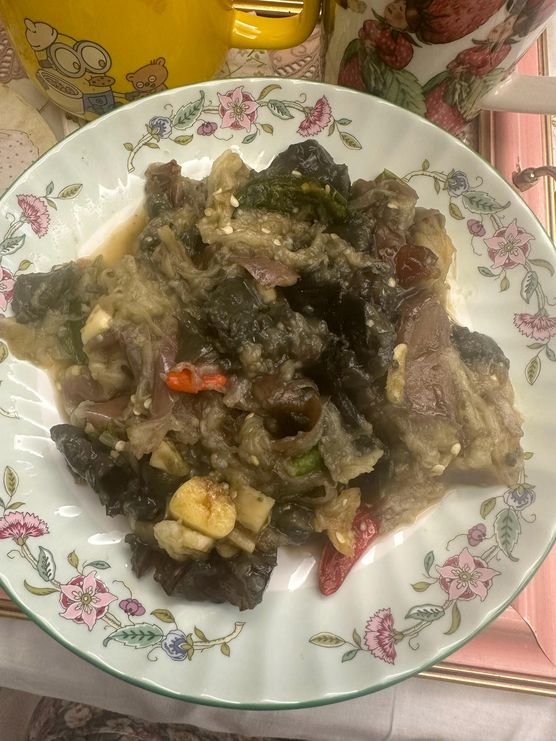 擂辣椒皮蛋茄子