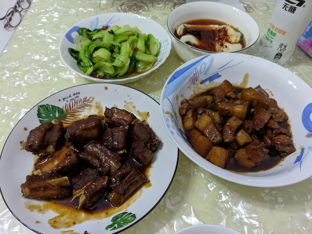 不焯水不放油的家常红烧肉