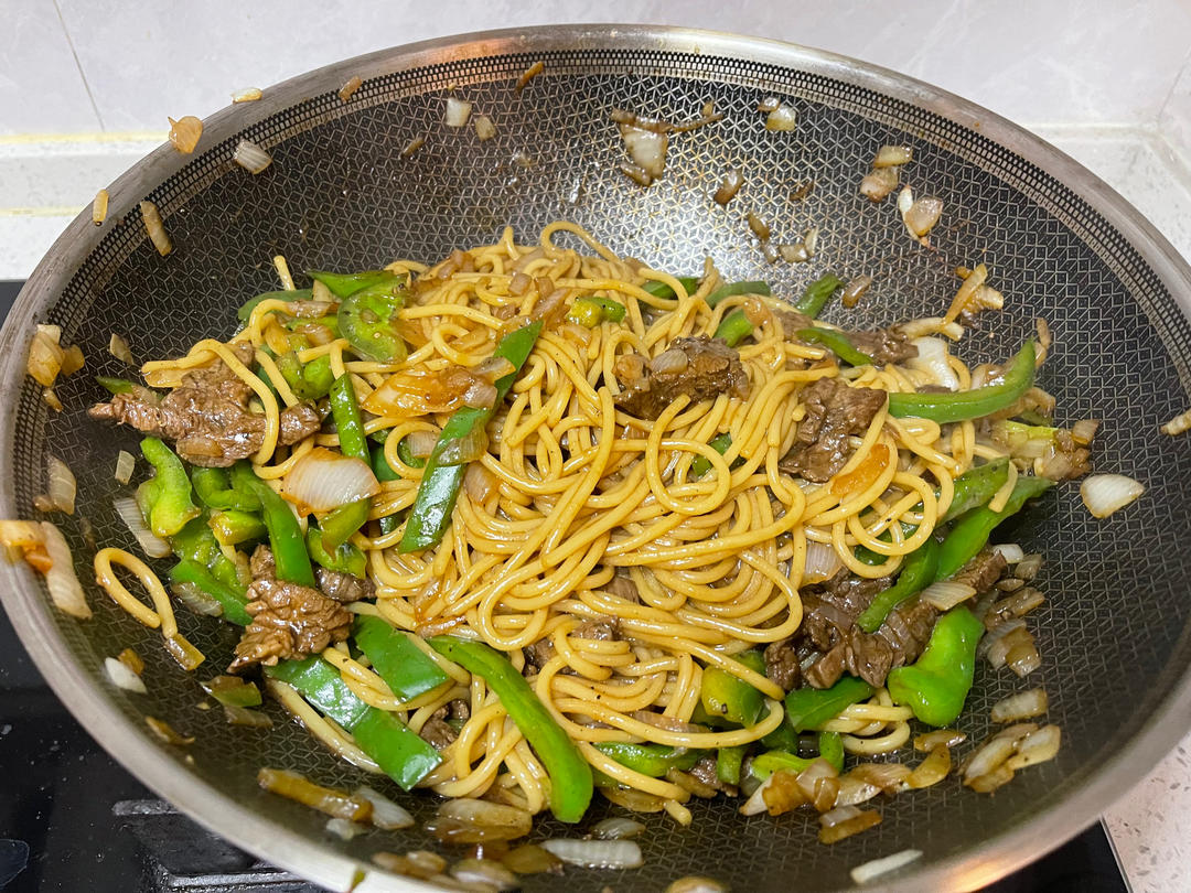 味道不输西餐厅的黑椒牛柳意面