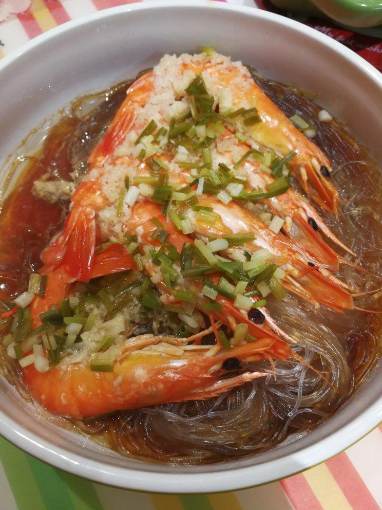 虾最美味的吃法必须是这个——蒜蓉蒸虾（多动图，孔瑶的食谱）