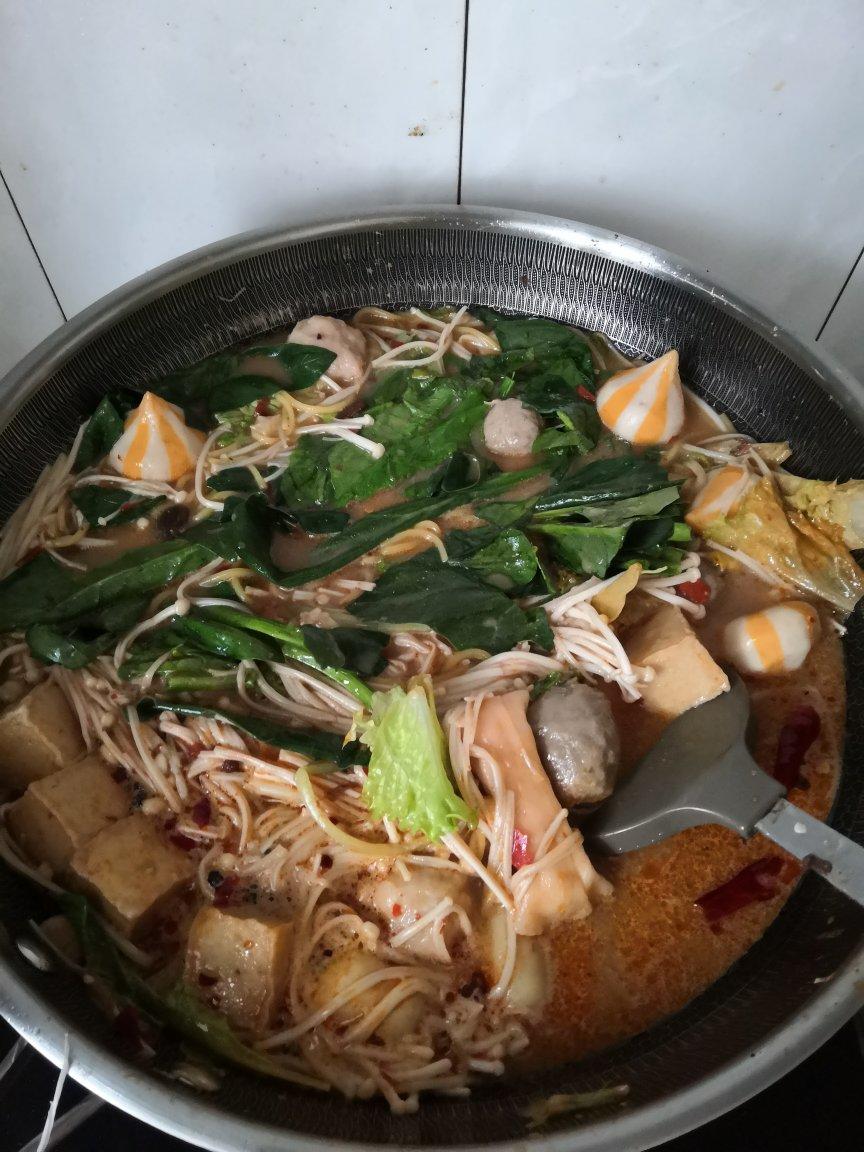 浓汤麻辣烫🥣