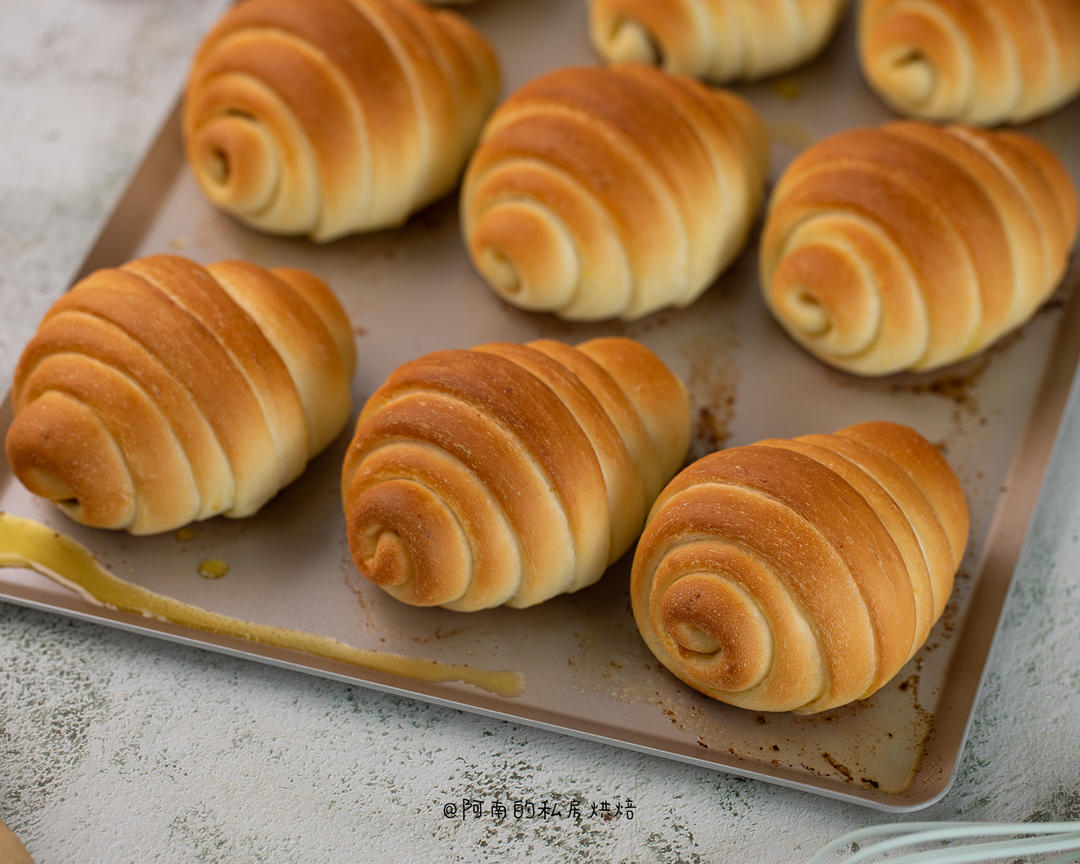 海盐卷系列：柠檬土凤梨海盐卷面包的做法 步骤18
