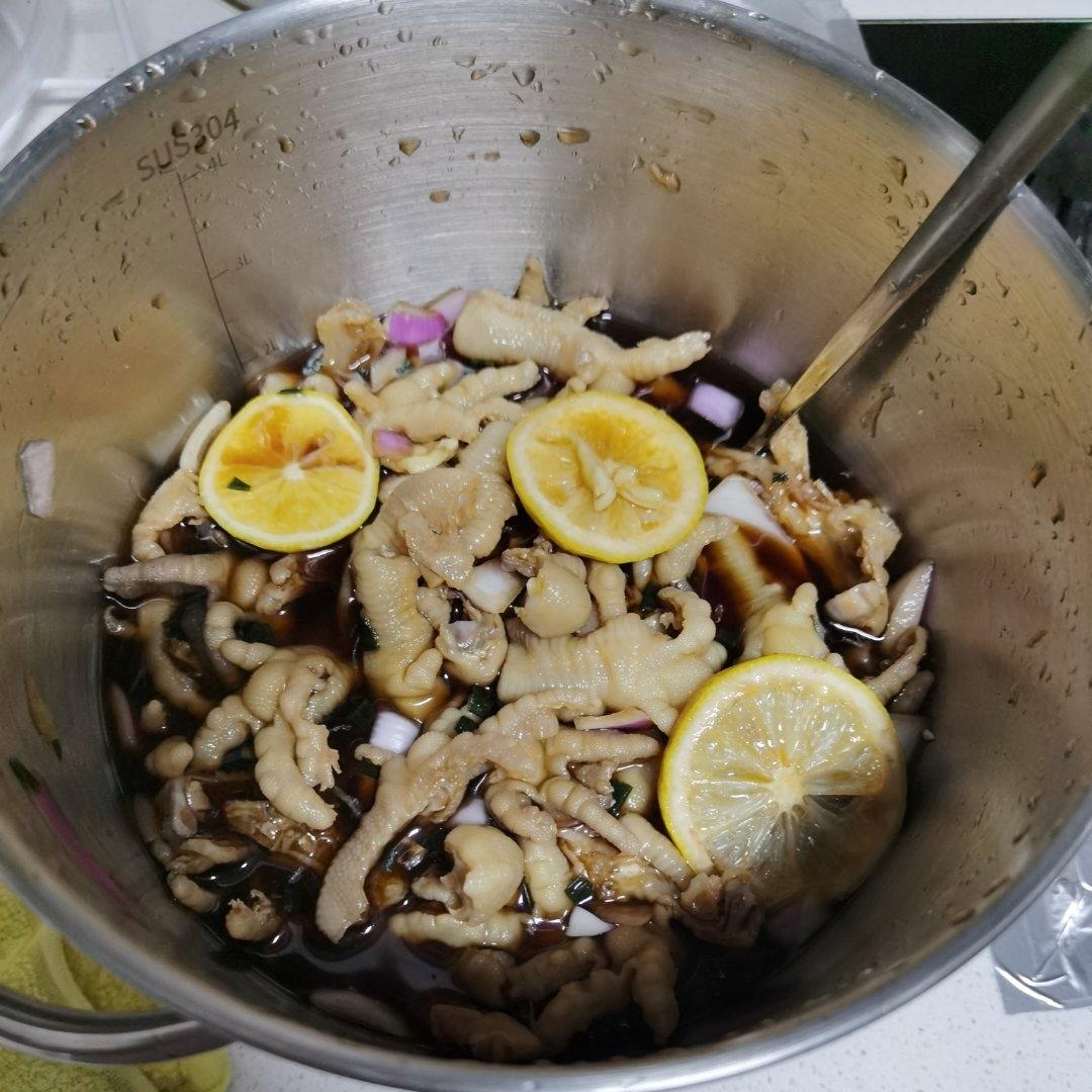 【柠檬酸辣鸡爪】自制超级无敌美味的网红鸡爪