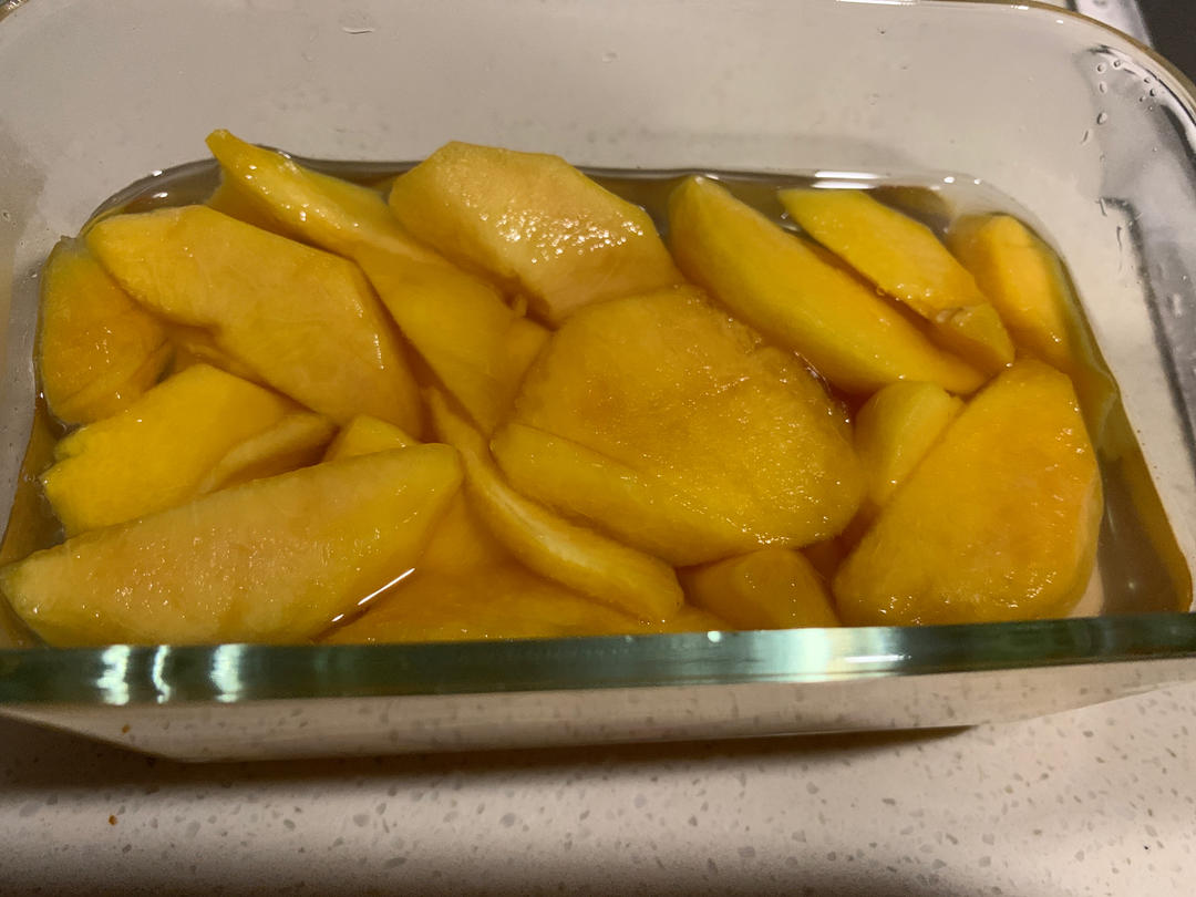 小美版低温黄桃罐头糖水
