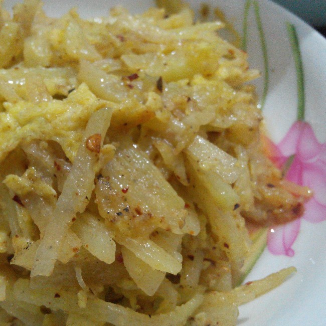 土豆洋葱炒鸡蛋