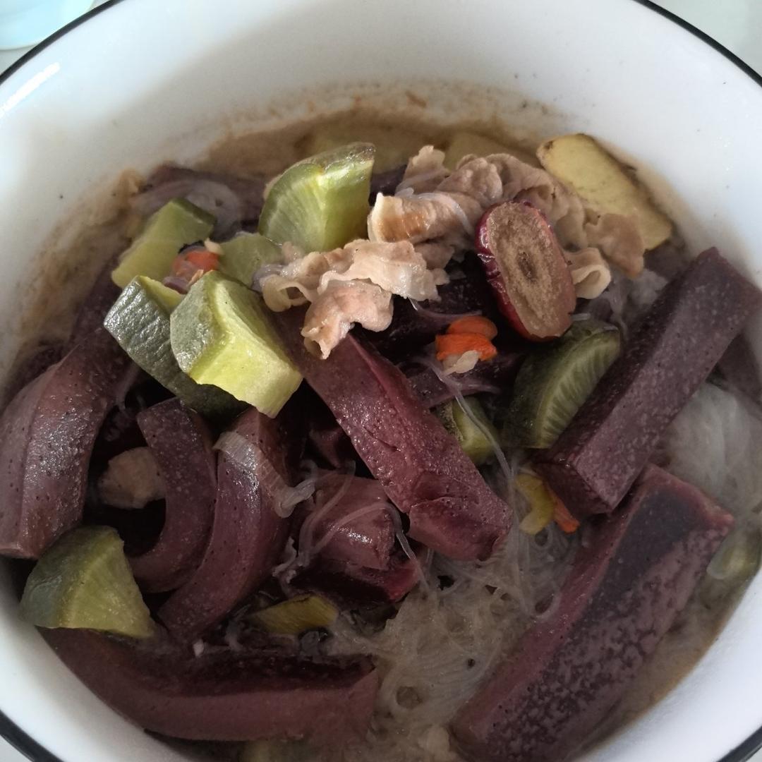 羊肉汤(炖萝卜)