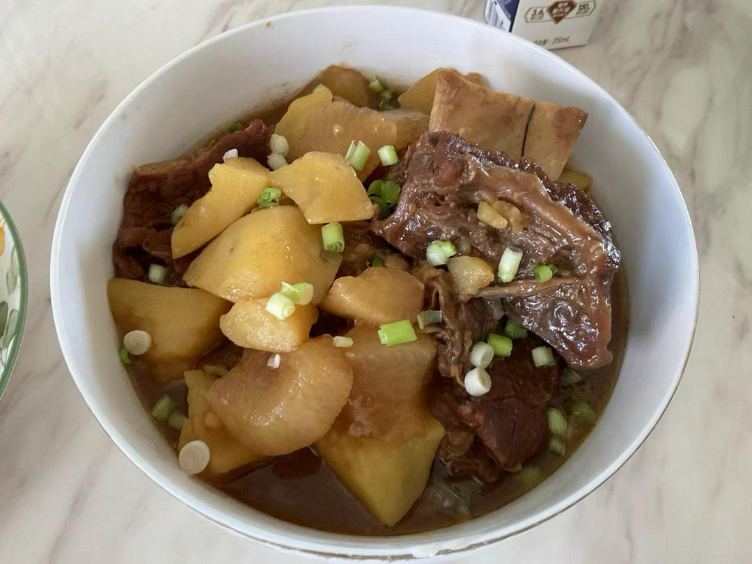广式焖牛腩