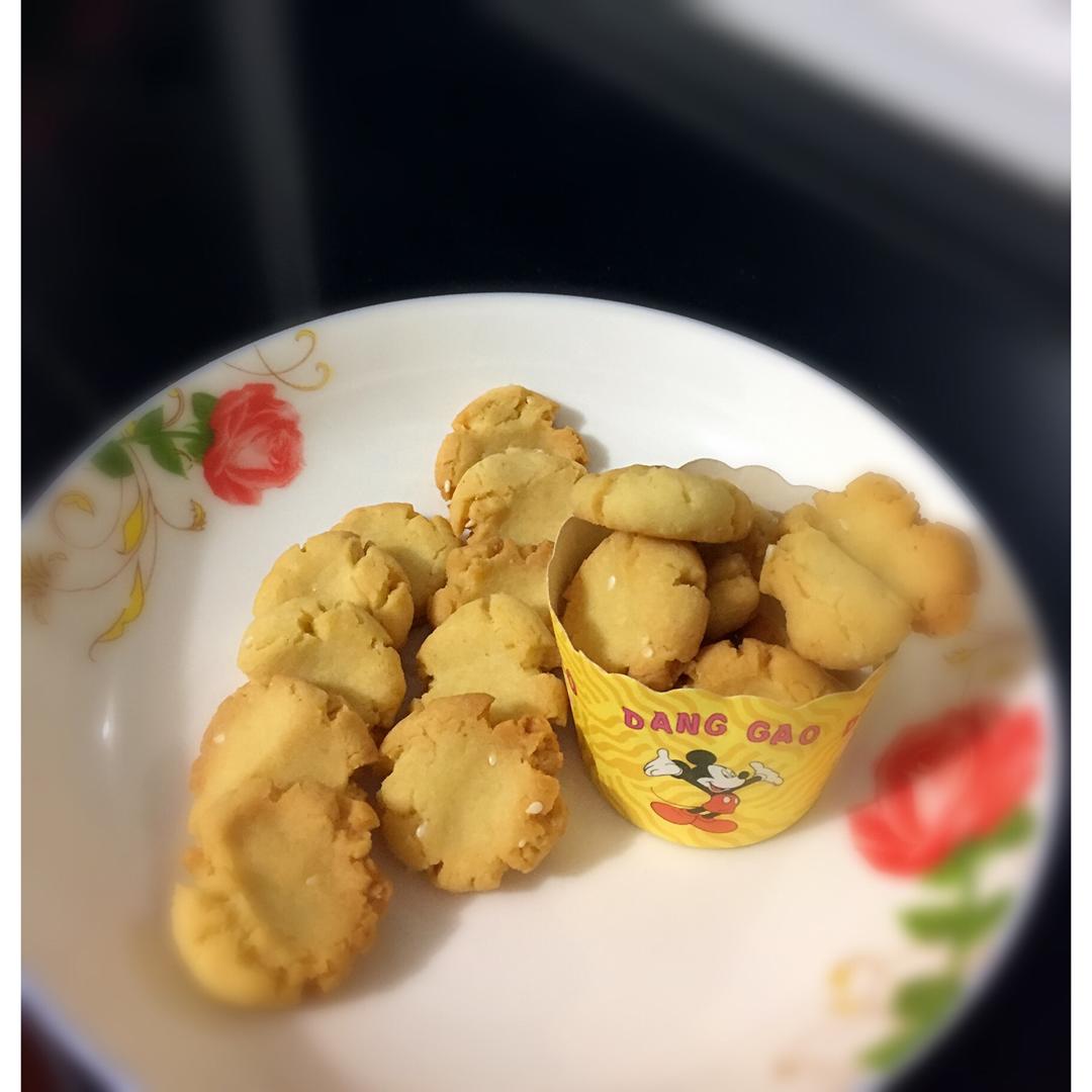 黑芝麻杏仁酥饼——无需打发黄油也酥掉渣哦~