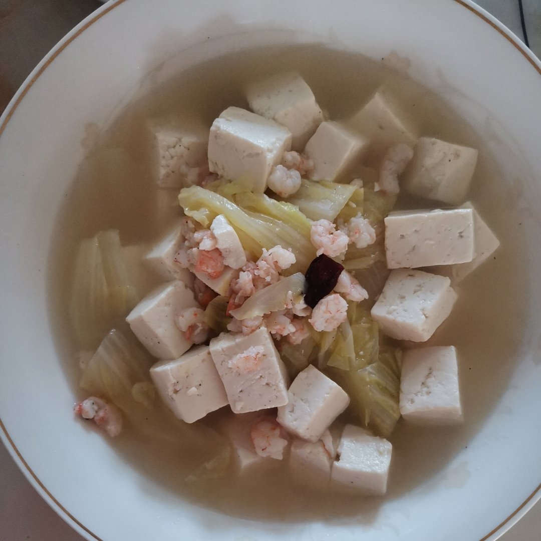 鲜美的白菜豆腐虾仁汤~简单又减脂~