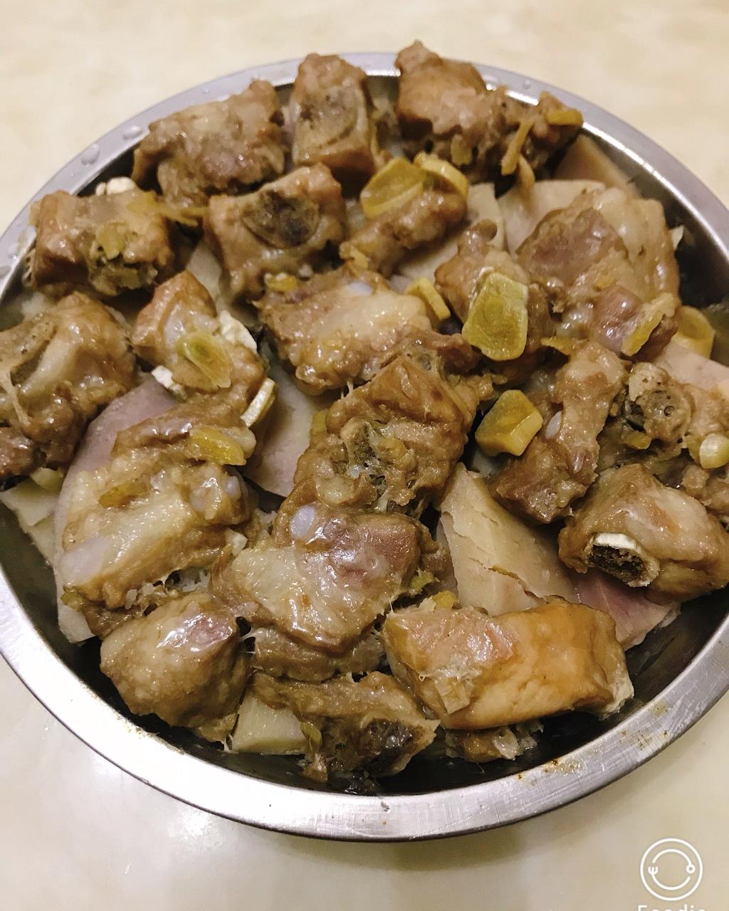 排骨蒸芋头