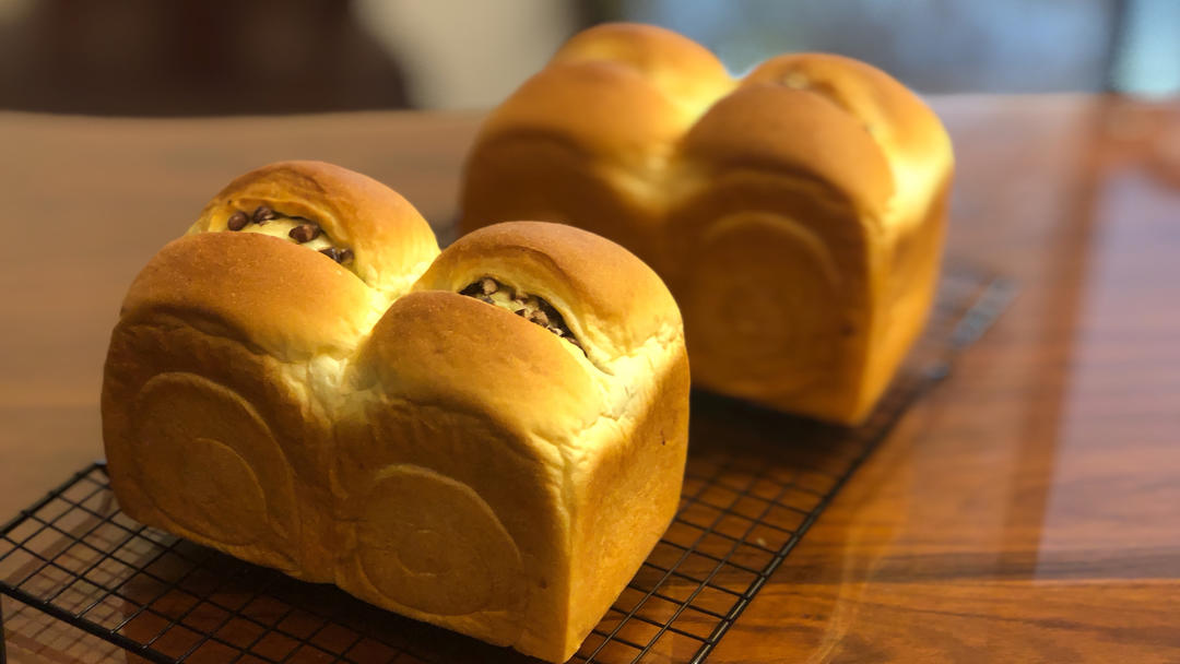 鲜奶红豆吐司