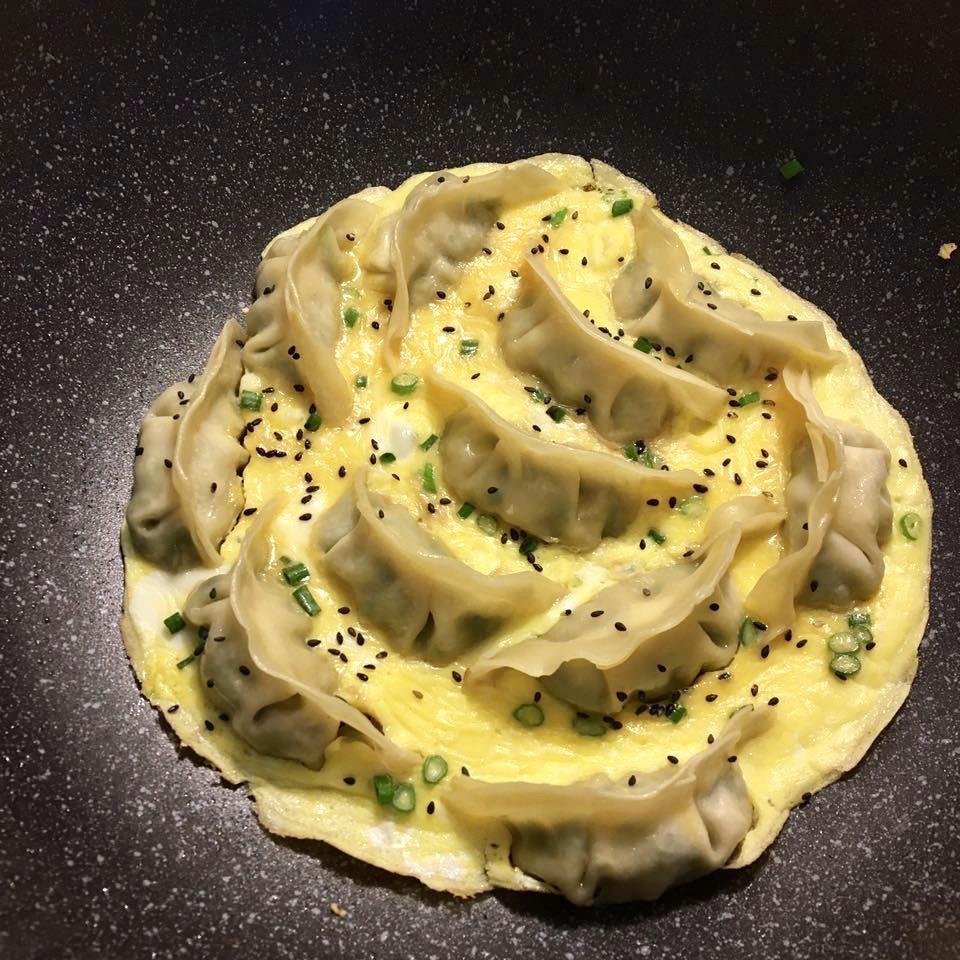 抱蛋煎饺