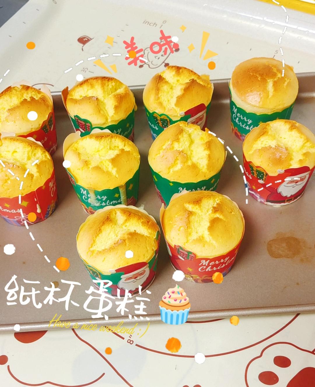 奶油奶酪纸杯蛋糕—消耗用剩的奶油奶酪