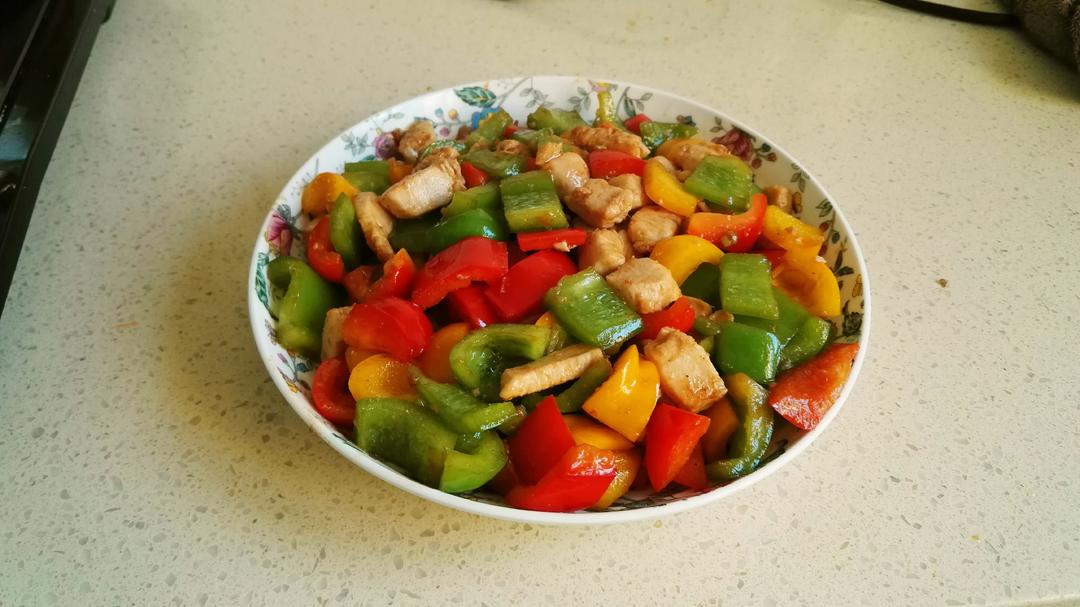 青椒炒肉的做法