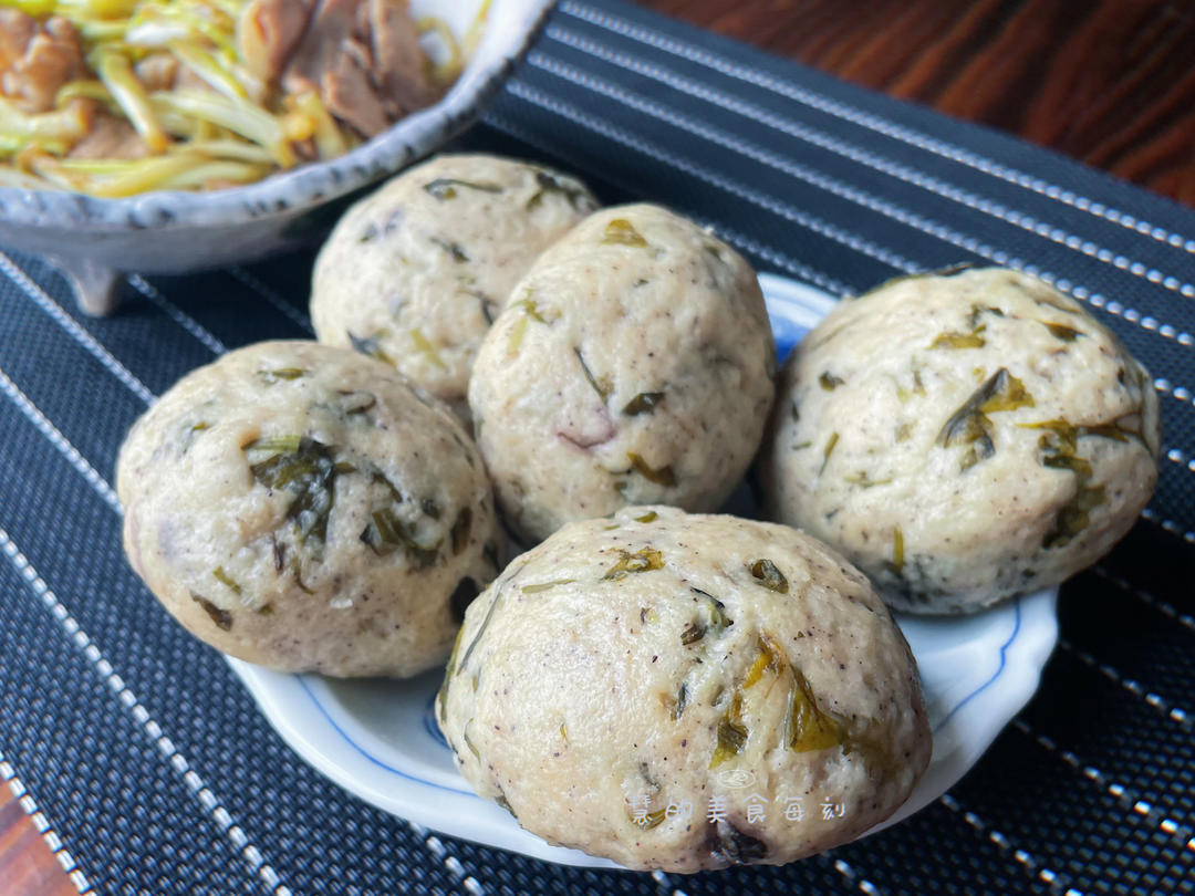 荠菜窝头、荠菜鸡蛋饼