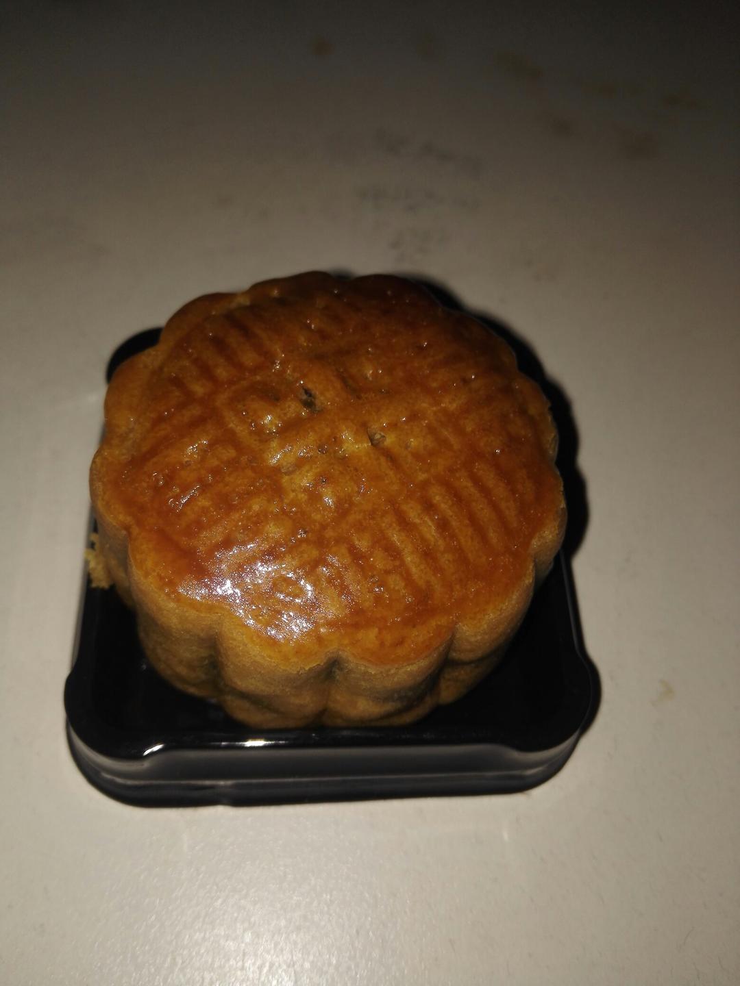 广式月饼——蛋黄莲蓉月饼