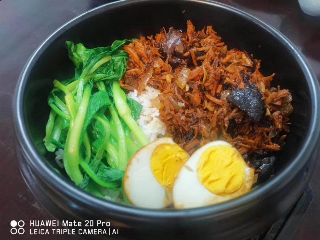 洋葱酥卤肉饭