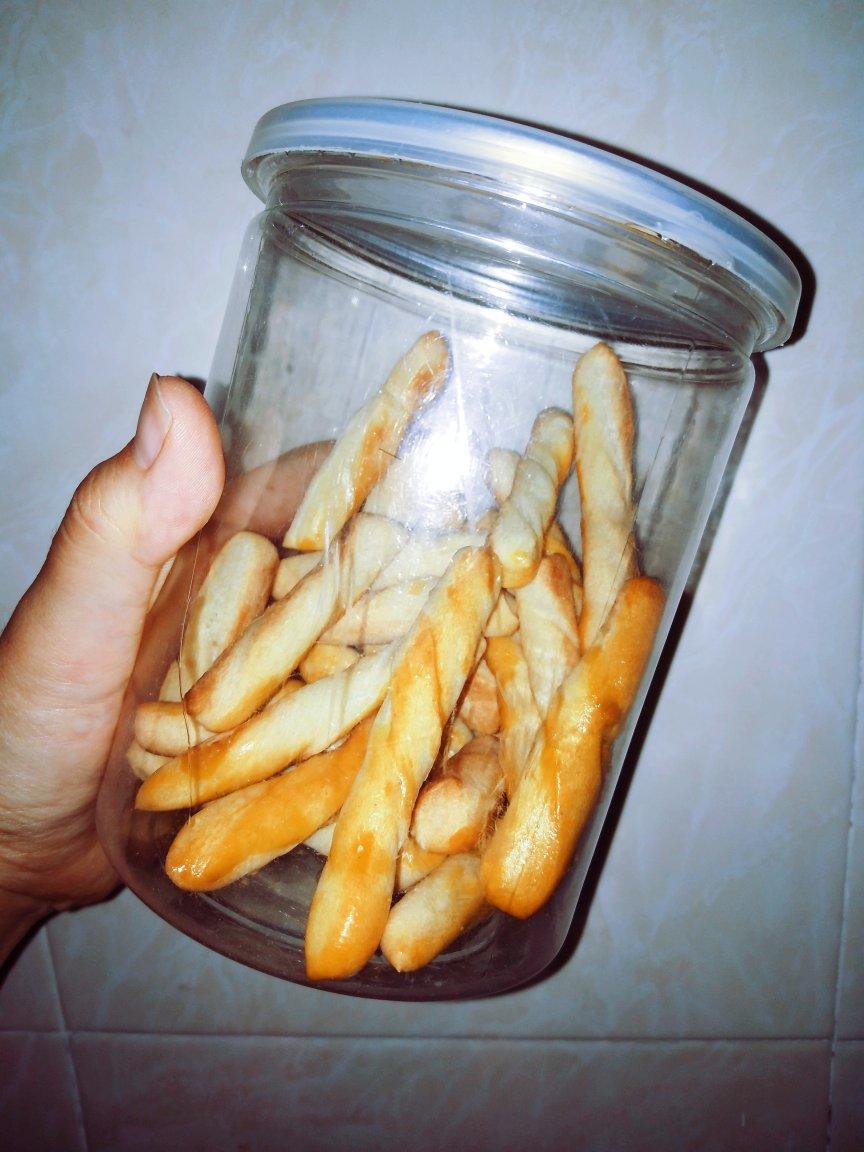 宝宝辅食：橙汁磨牙棒（无糖无油）—锻炼宝宝的咀嚼能力，刺激乳牙萌出，大宝宝吃也很合适哦！