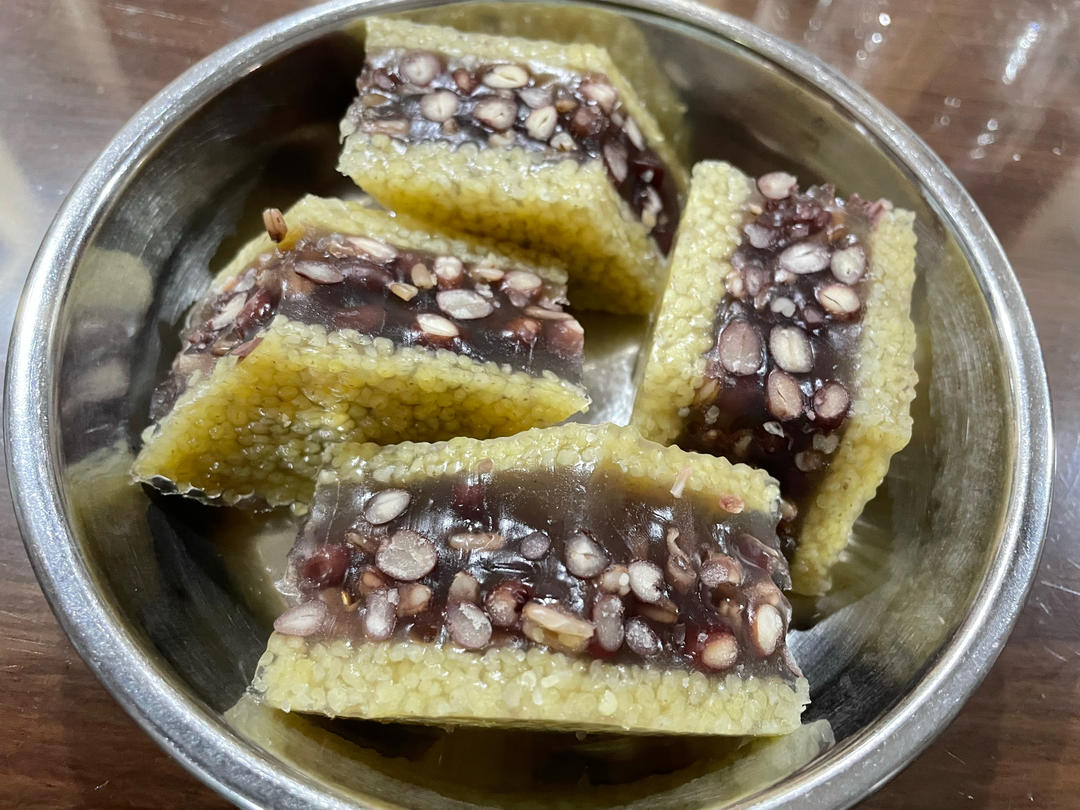 小米红豆杂粮糕