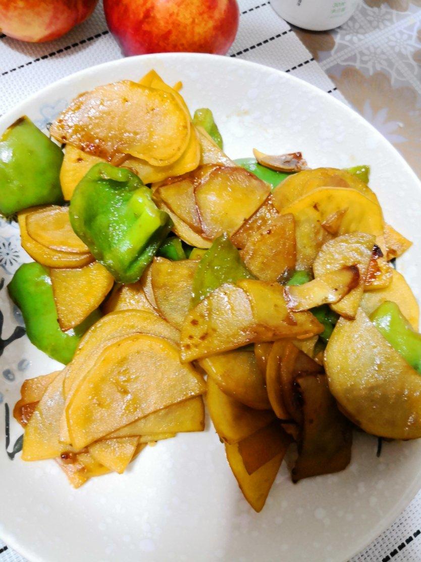 青椒土豆，素菜也可以香香的