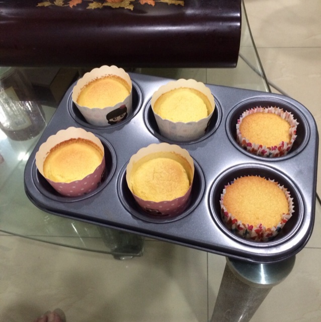 戚风小纸杯蛋糕