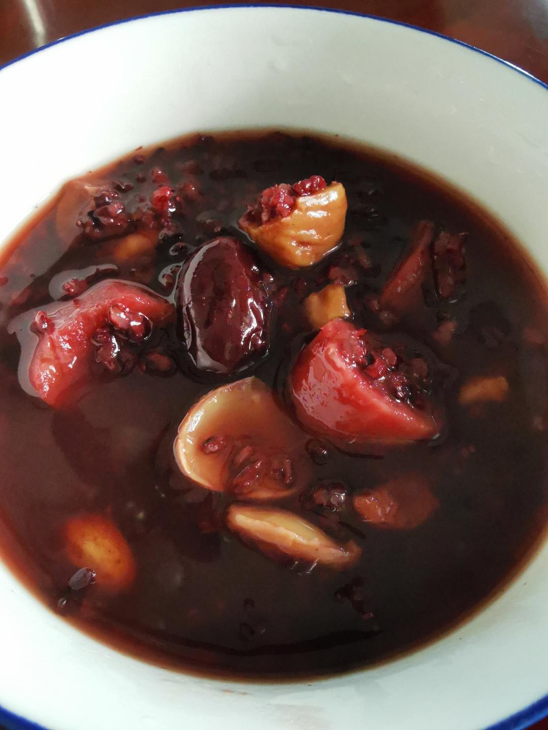 莲子百合血糯米粥