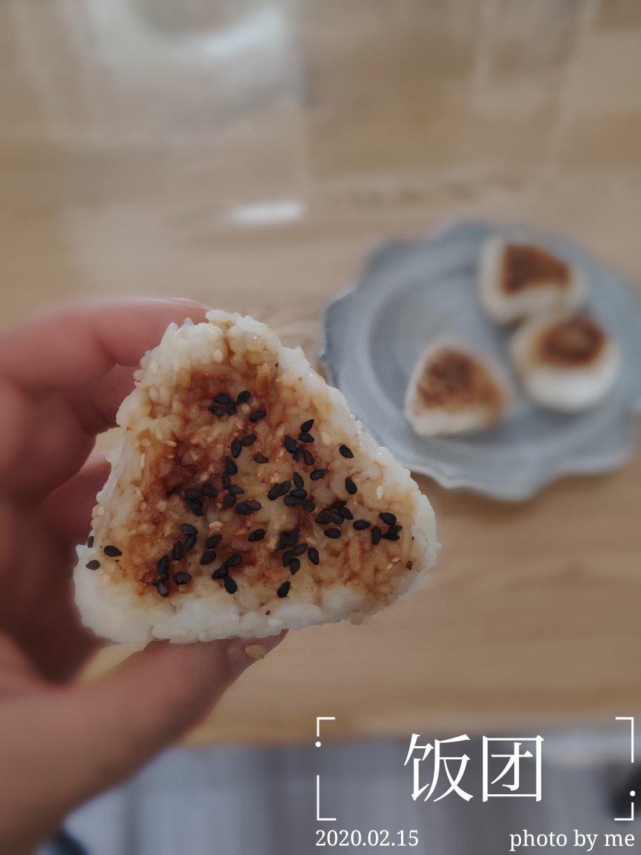 日式酱油烤饭团