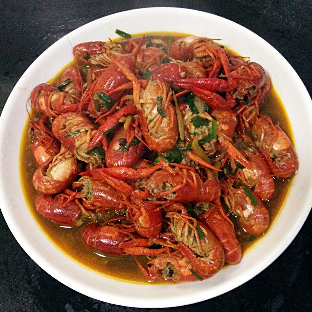 香辣小龙虾-超详细处理干净步骤！