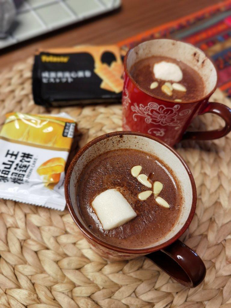 热可可牛奶