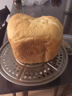 不腥气的面包【面包机版】的做法 步骤7
