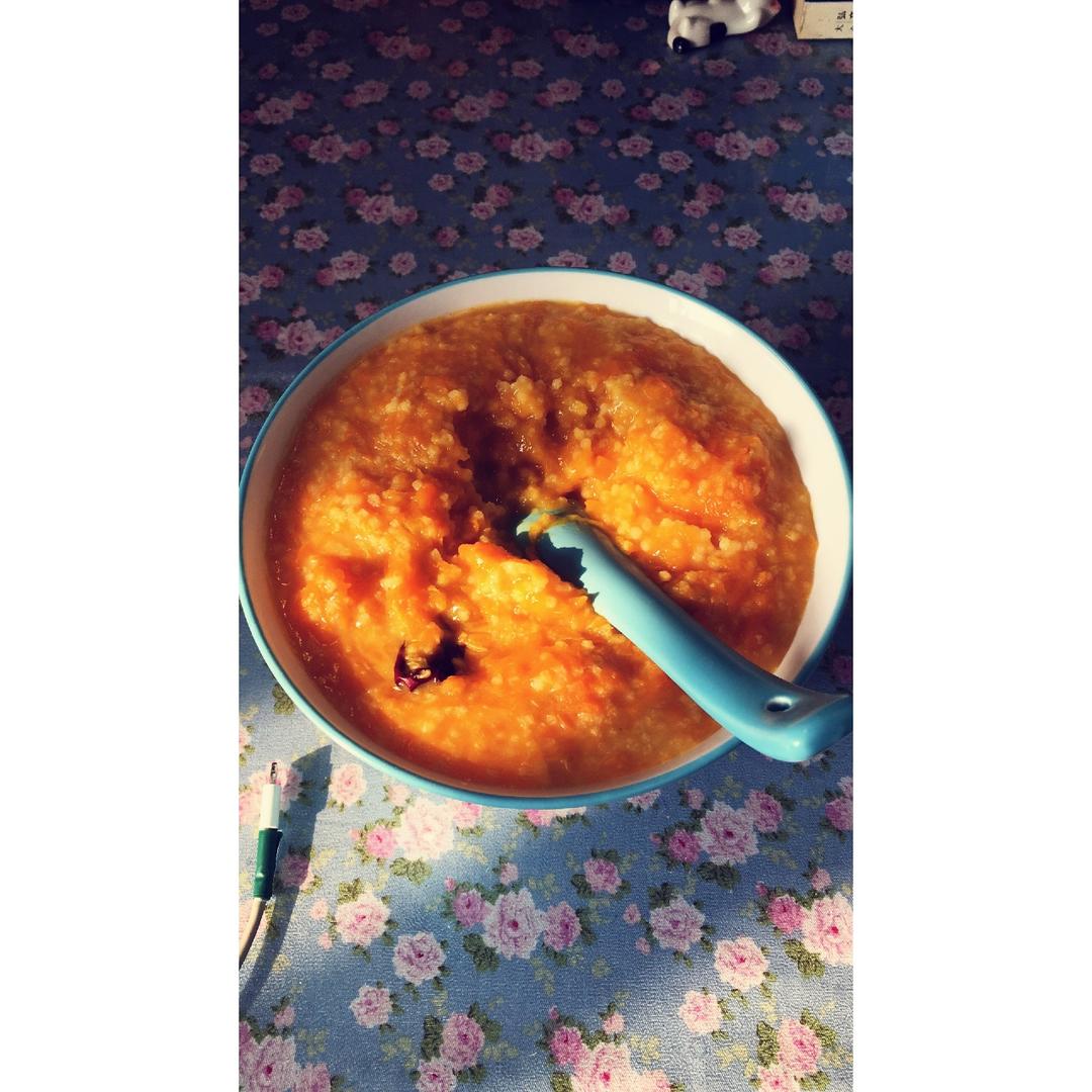 养胃粥：南瓜小米粥