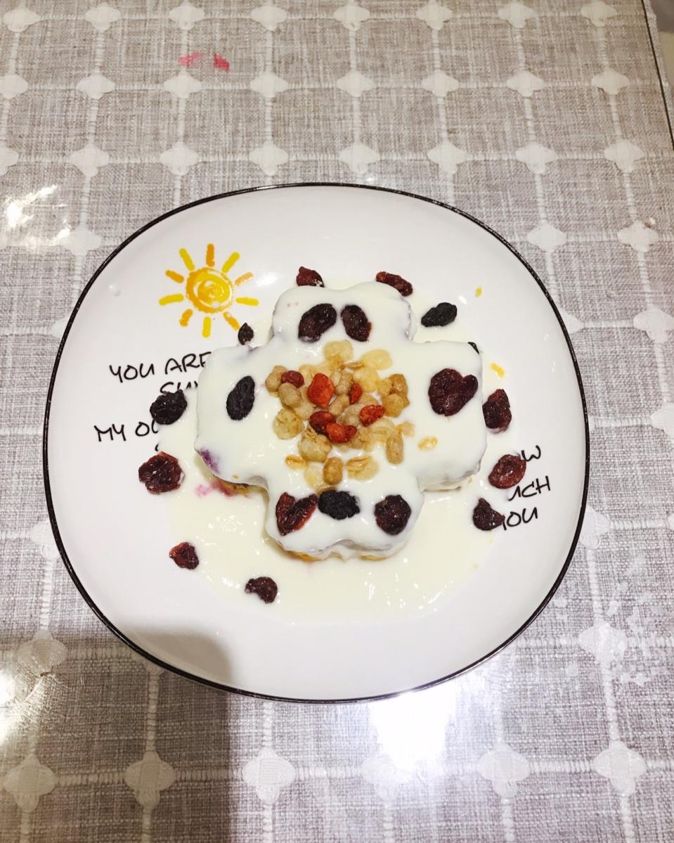 【酸奶果仁紫薯泥】简易甜点 瘦身健胃