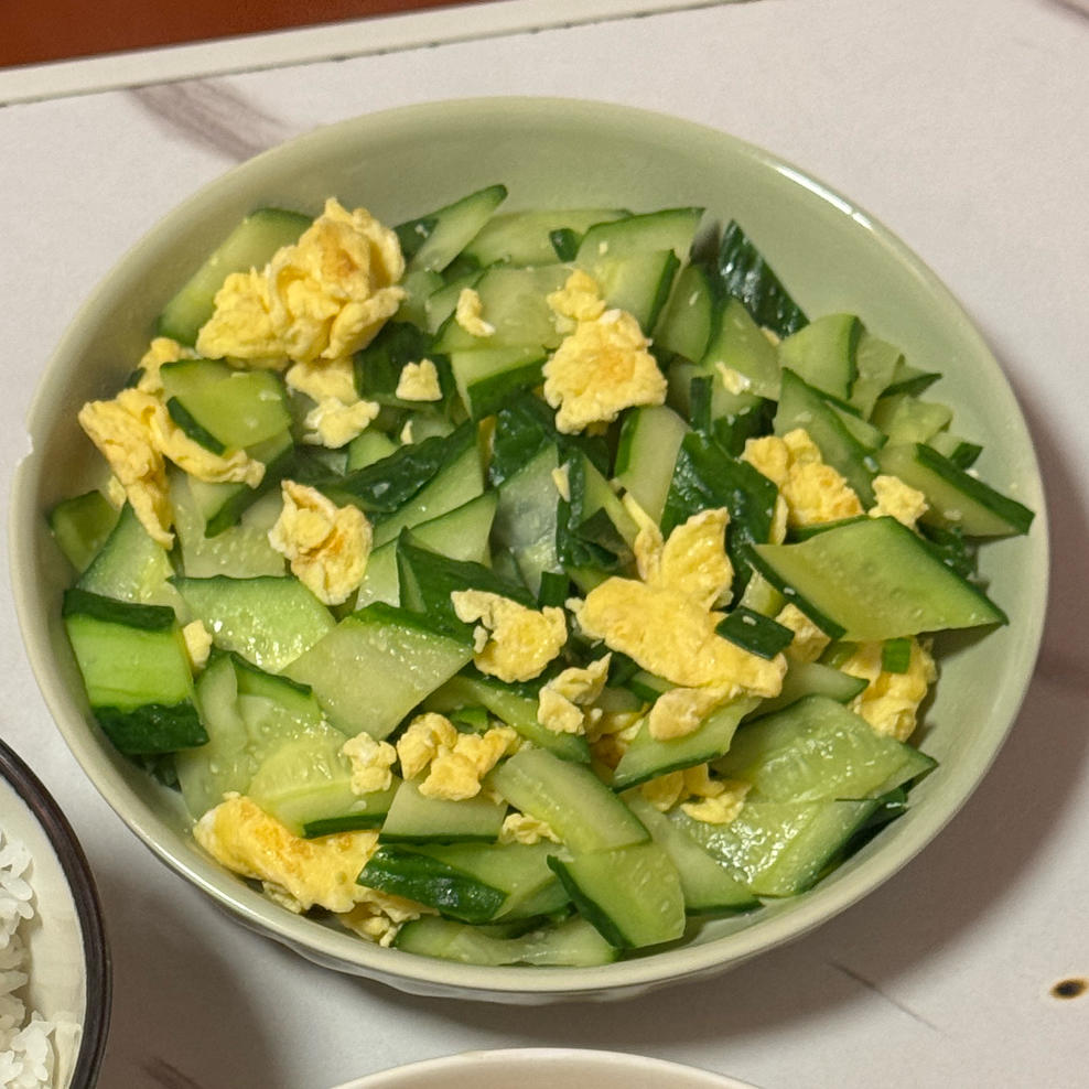 黄瓜炒鸡蛋 （青瓜炒鸡蛋）
