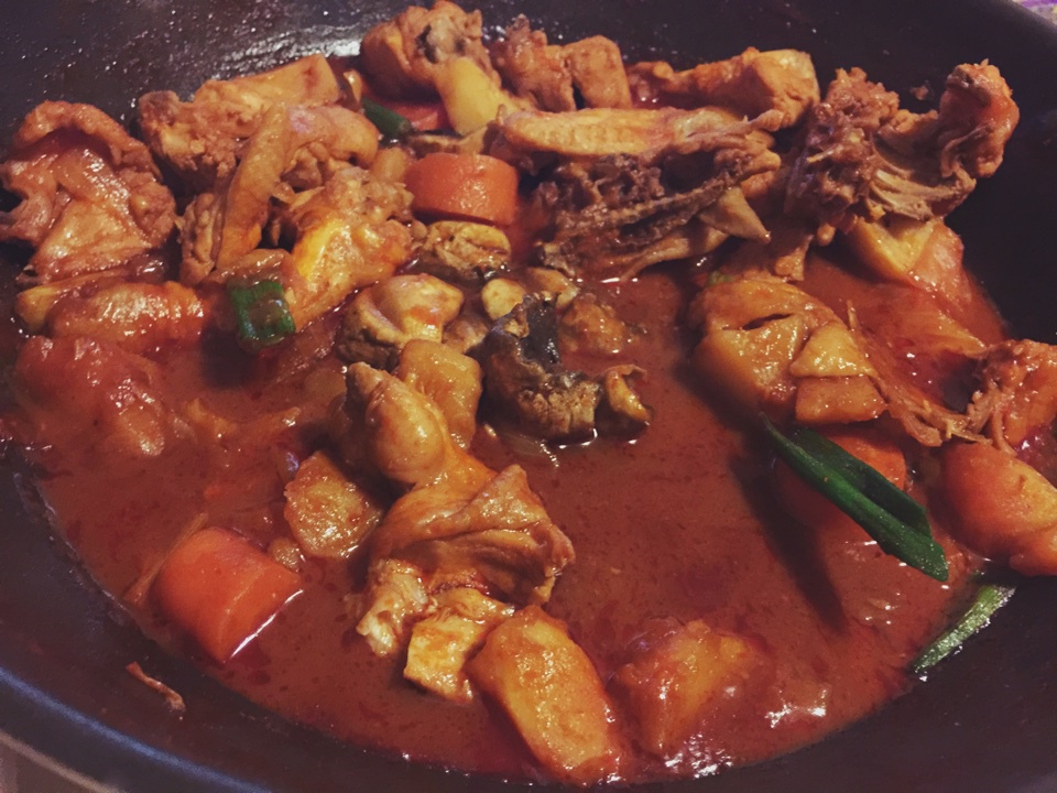韩国料理——炖辣鸡翅(닭도리탕)