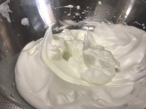 简易版减脂酸奶舒芙蕾的做法 步骤2