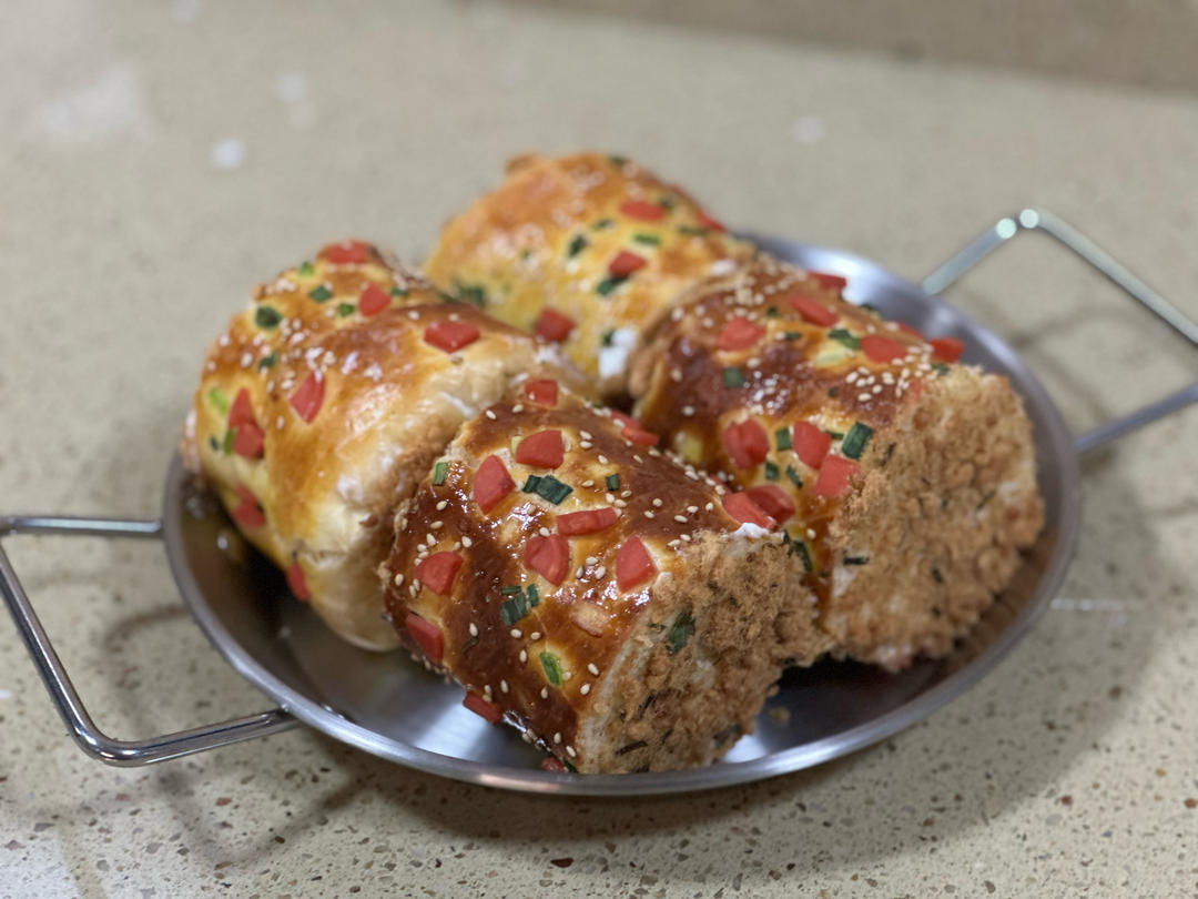 香葱肉松面包