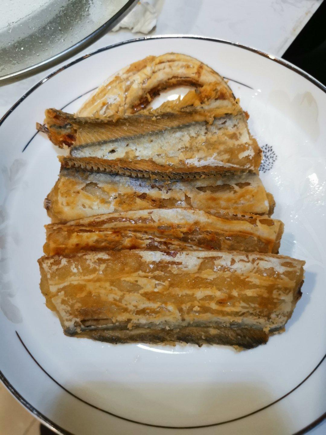 【香煎带鱼】附送超多煎鱼技巧~