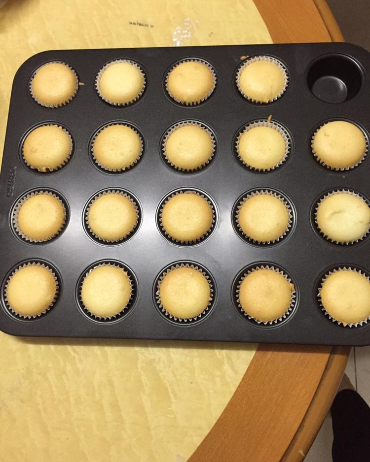 酸奶纸杯戚风蛋糕