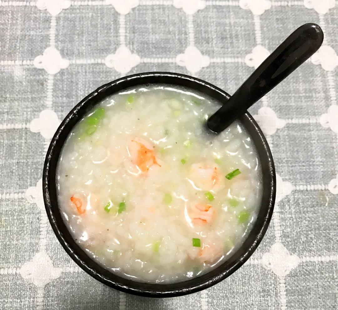 鲜虾砂锅粥