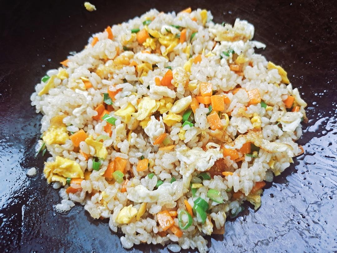 黄金家常炒米饭