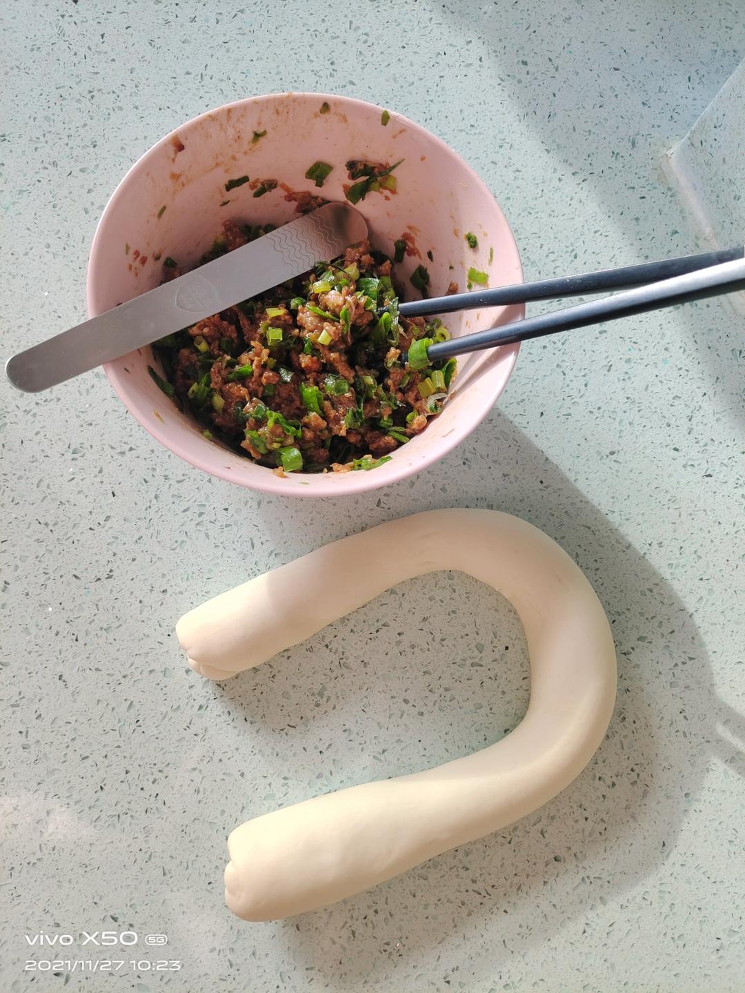 小笼包（秒杀市面上小笼包店的做法）