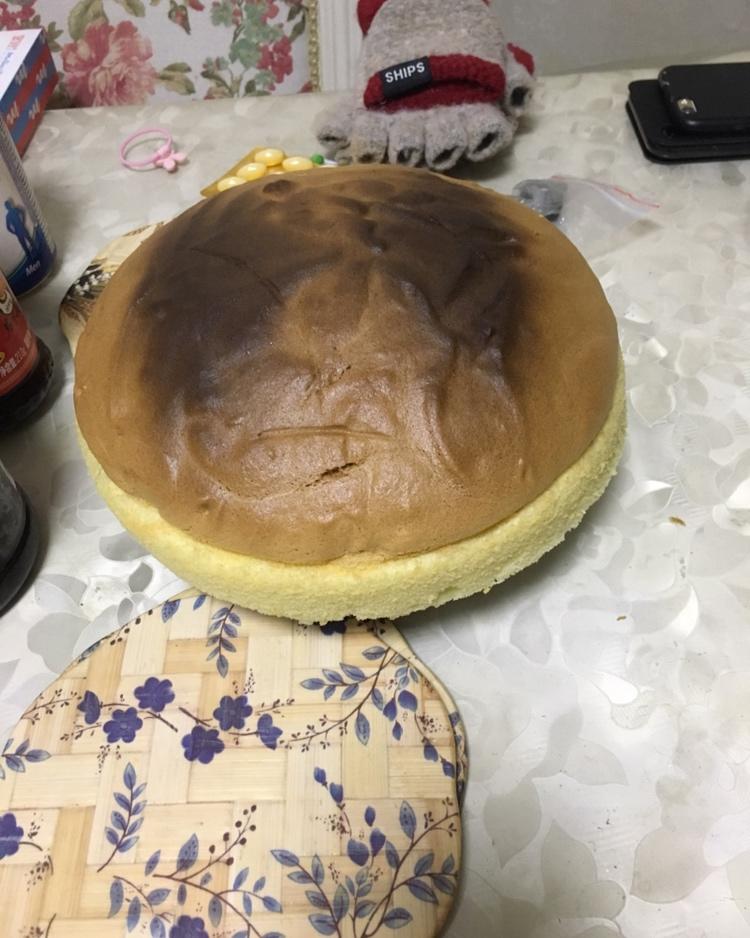 8寸超绵密戚风蛋糕