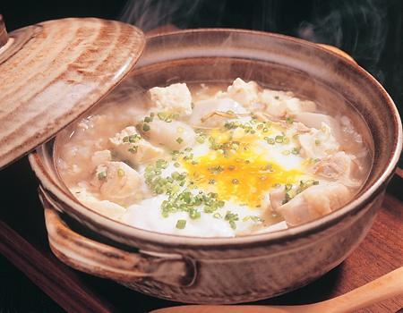 芋艿鸡肉粥（杂炊）——里芋と鶏肉の雑炊