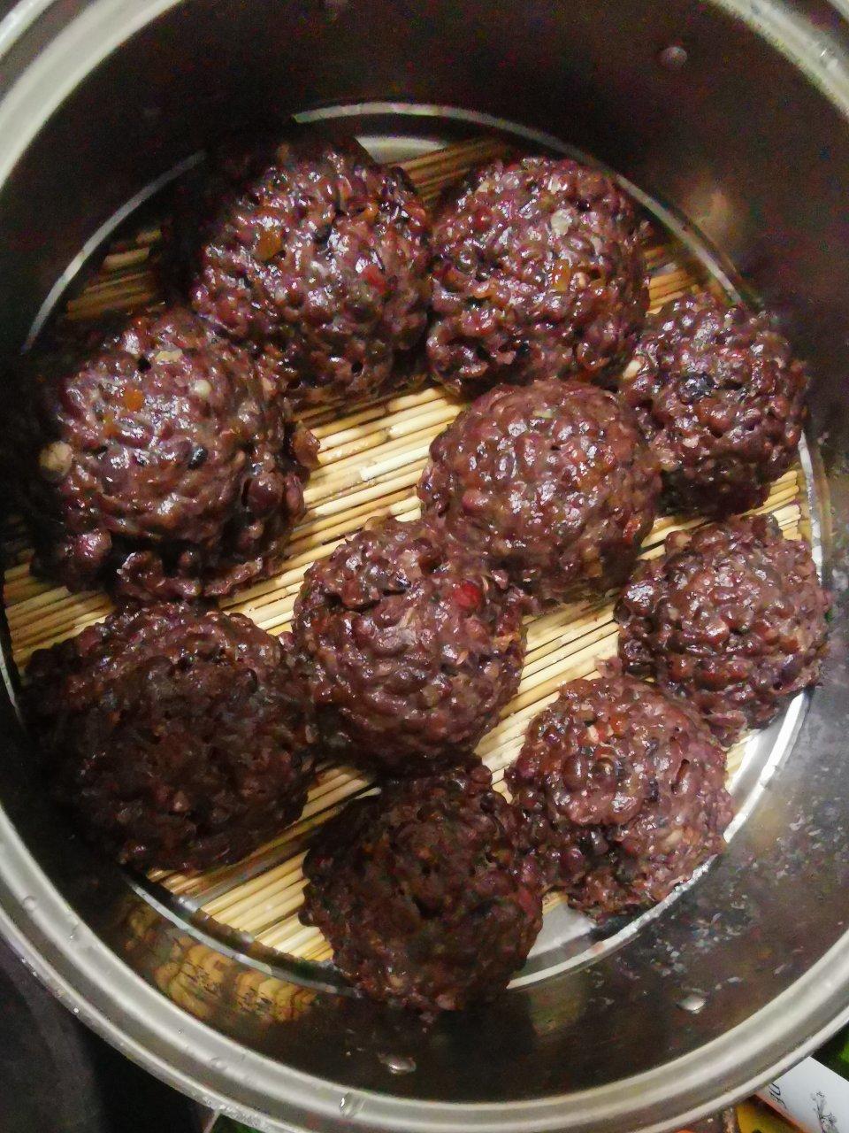 网红粘豆包：蜜豆红枣粘豆包