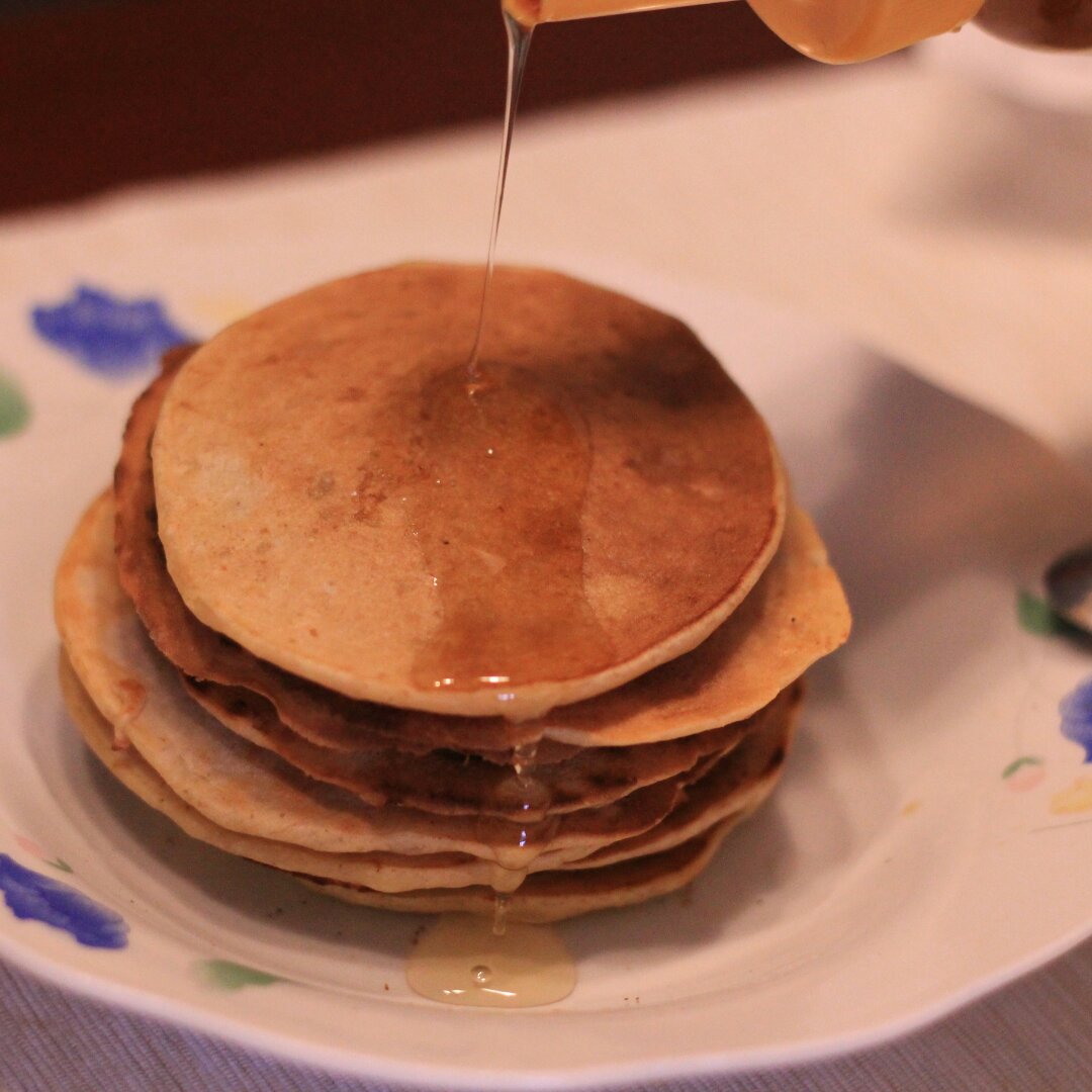 【减脂早餐】无油香蕉松饼（超简单）
