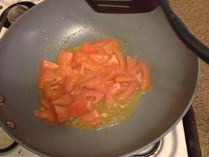 番茄鸡蛋（茄汁版）的做法 步骤2