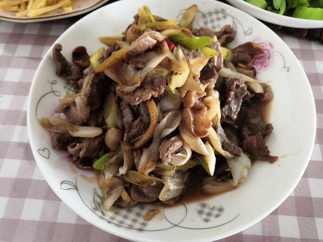 老北京葱爆（炮）羊肉