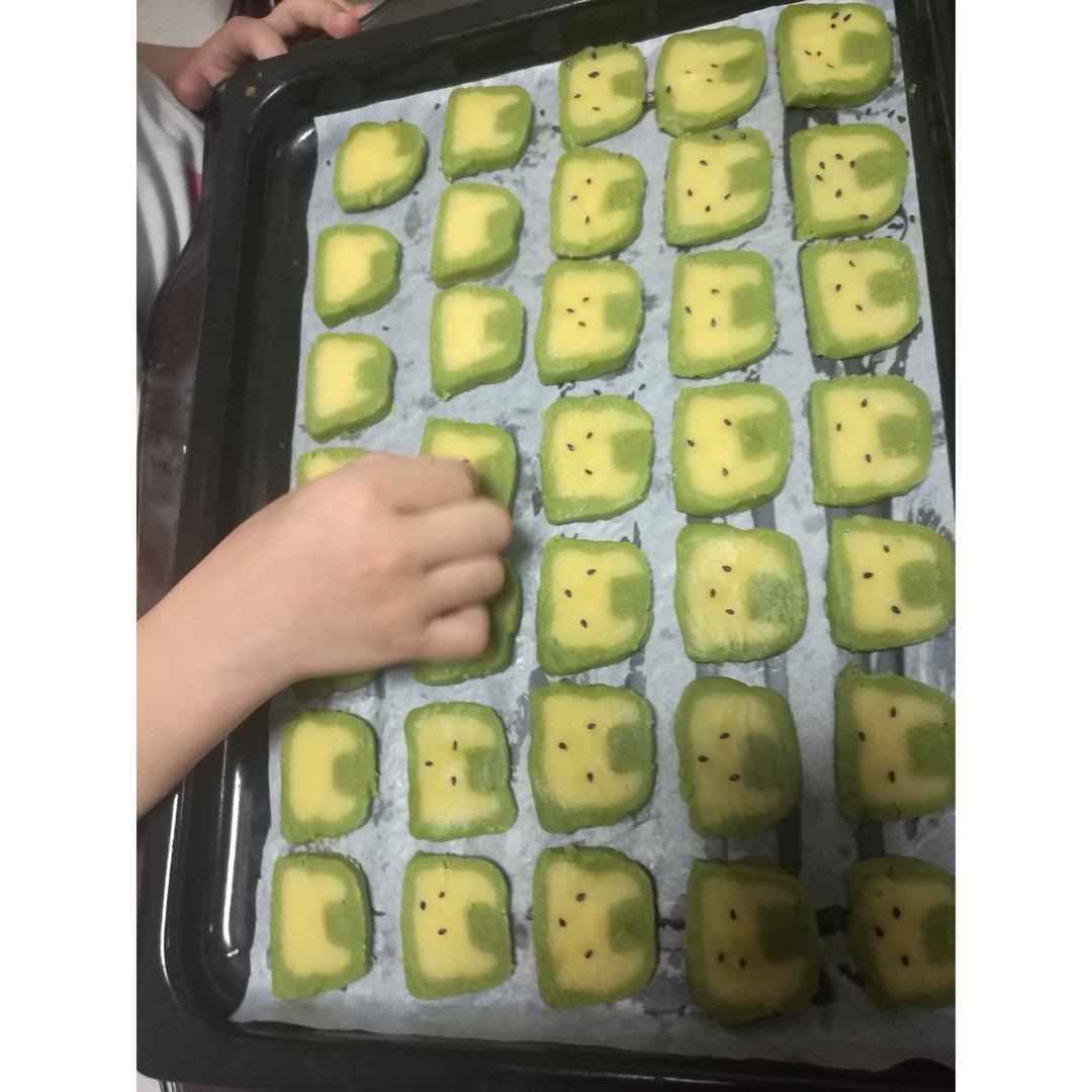 抹茶兔兔曲奇（比熊猫简单！超详细实物图+超良心手绘图）